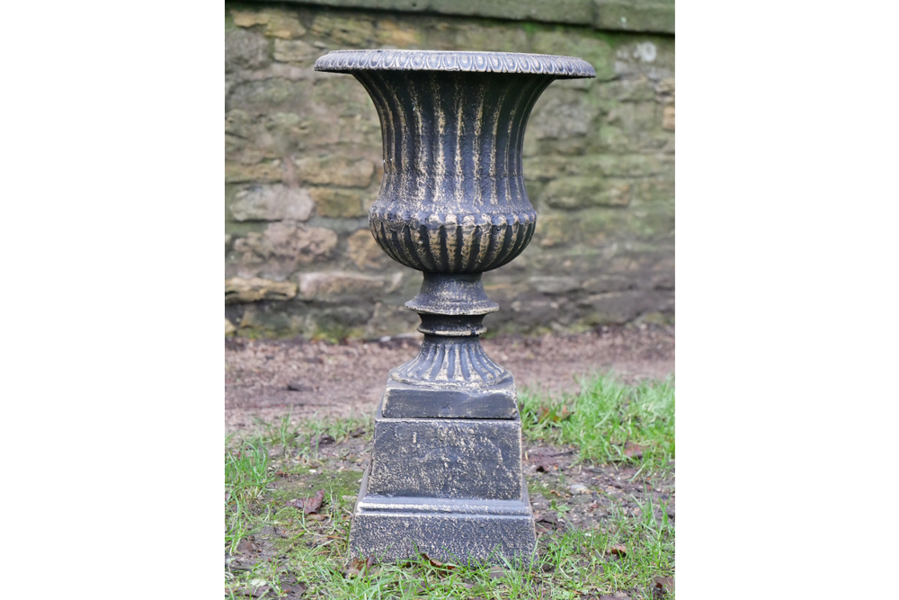 C4 Urn & Base BZ Finish - 6570