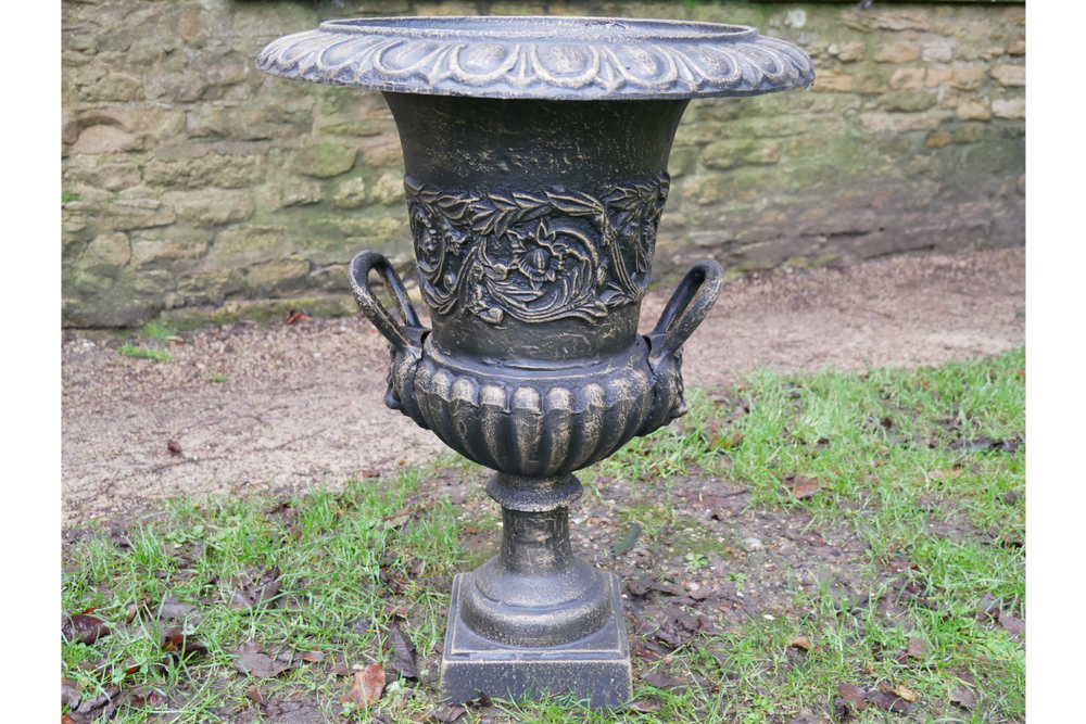 C14 Urn No Base B/Z Finish - 6572