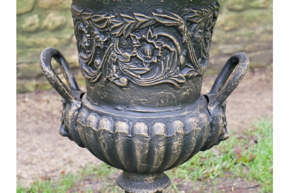 C14 Urn No Base B/Z Finish - 6572