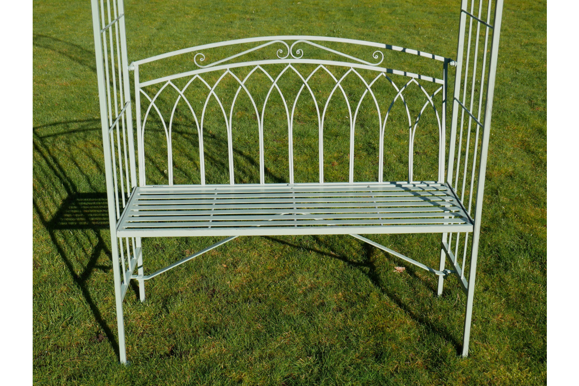 Pistachio Arch & Seat - 6673