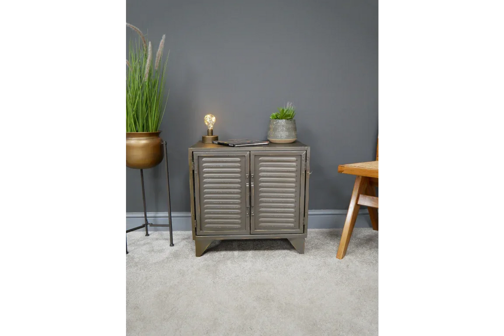 Small Industrial Cabinet - 6699