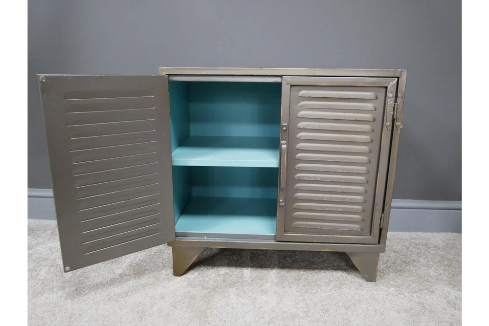 Small Industrial Cabinet - 6699