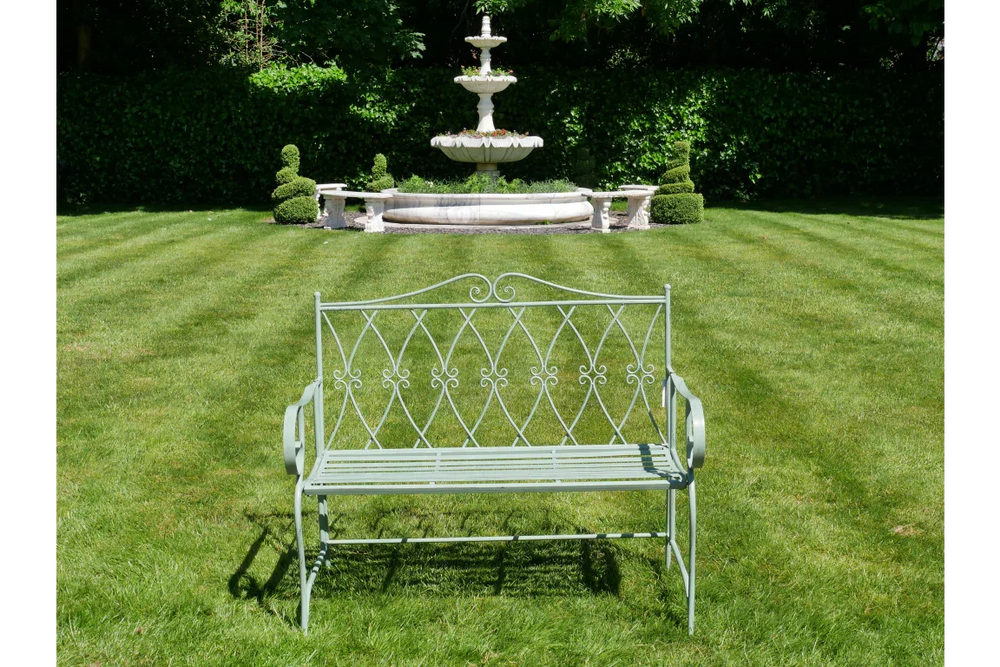 Pistachio Bench - 7390