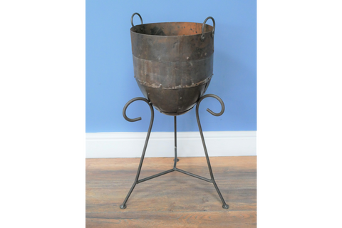 Iron Planter - 7749