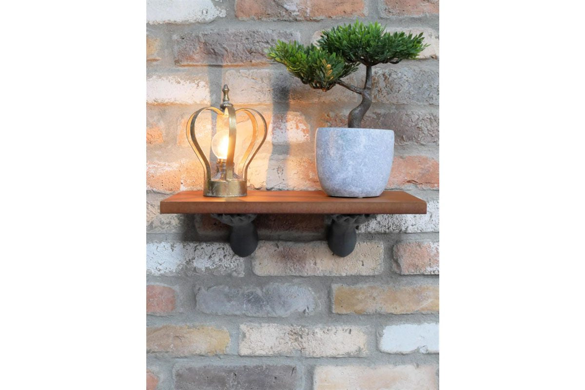 Hands Shelf