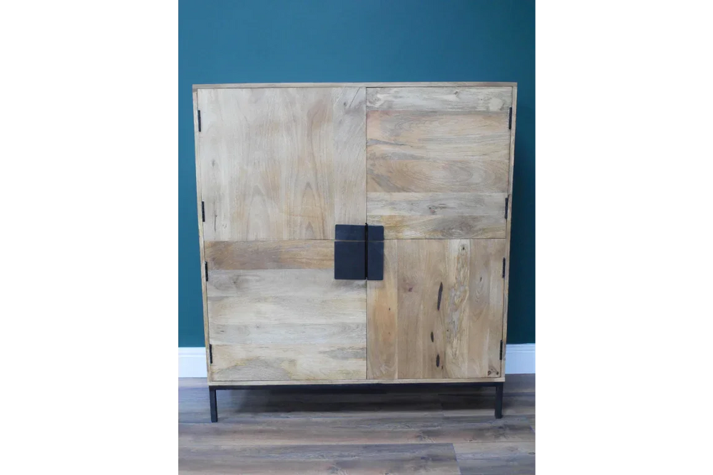 4 Door Cabinet - 8102