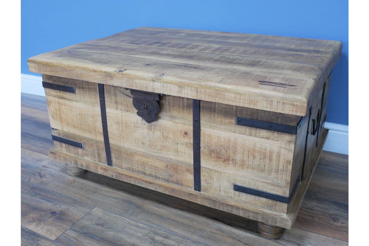 Trunk / Coffee Table