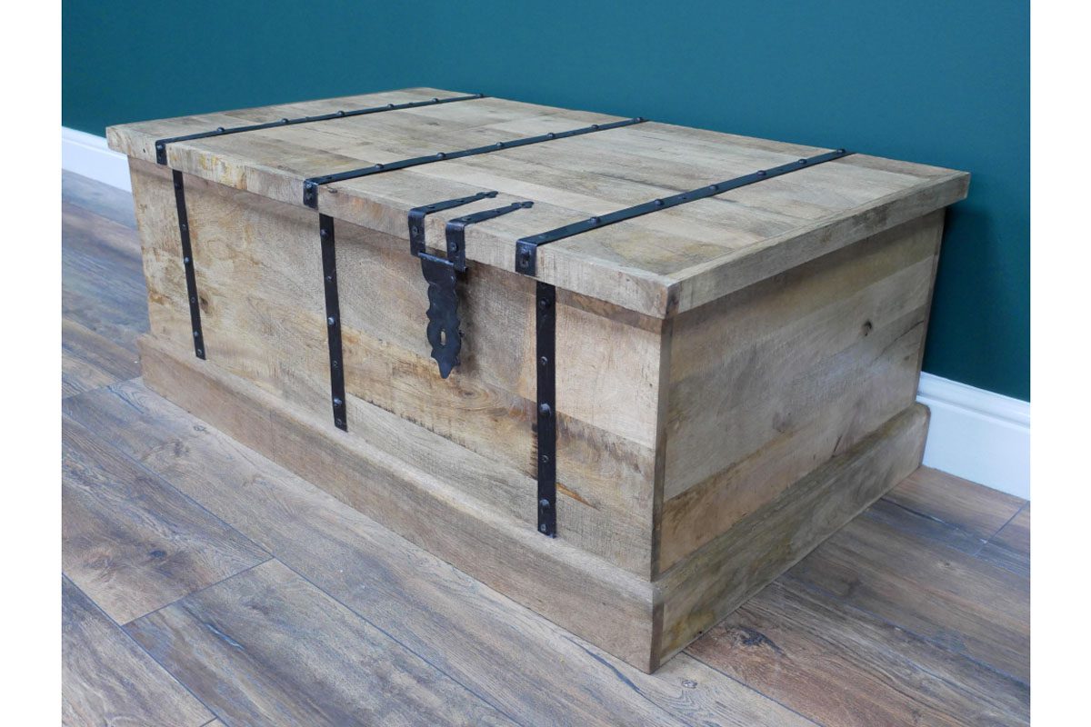 Trunk With Wine Bottle Storage