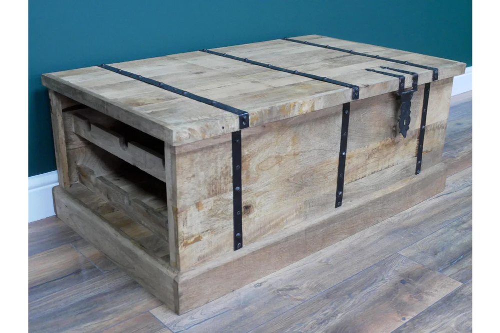 Trunk With Wine Bottle Storage - 8163