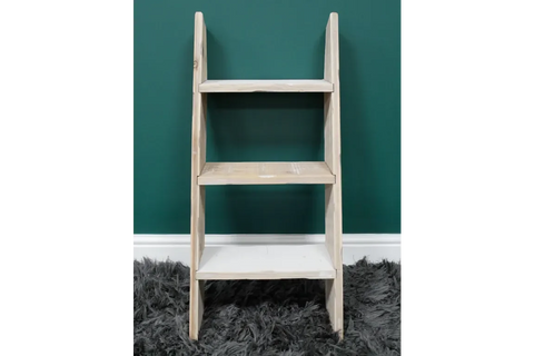 Decorative Ladder - 8236