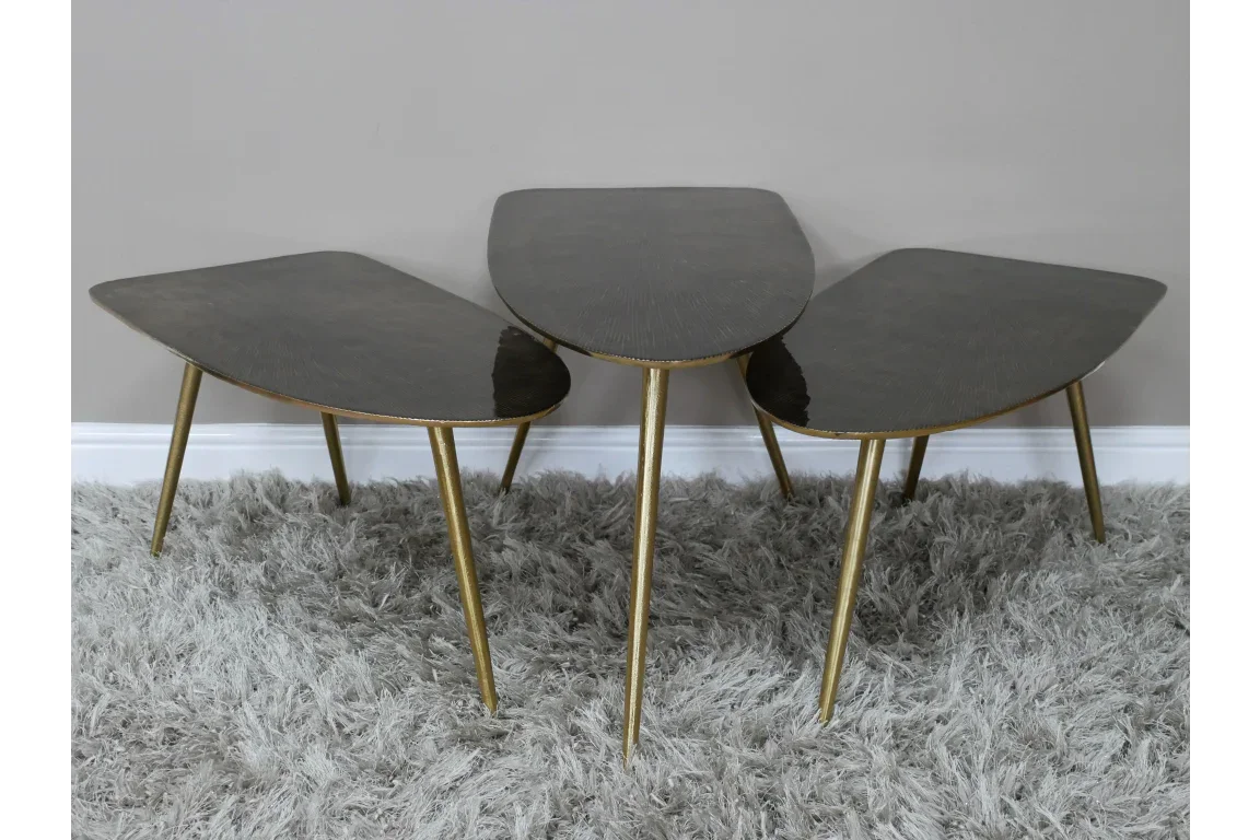 Set Of 3 Side Tables - 8675