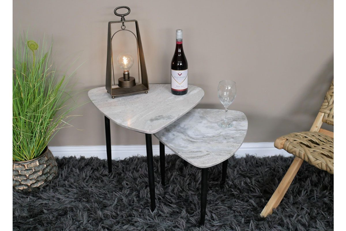Set Of 2 Side Tables