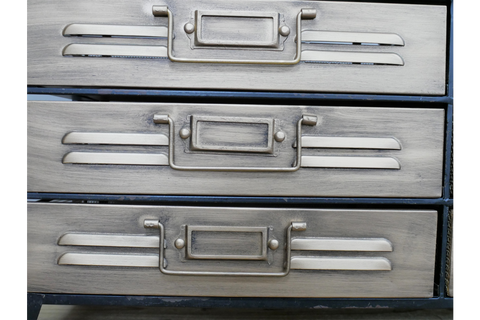 Small Storage Unit - 9212