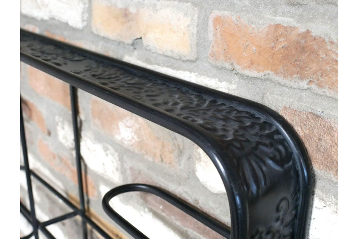 Wine Bottle Holder