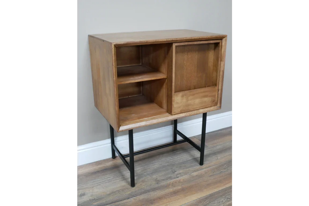 Retro Cabinet - 9939