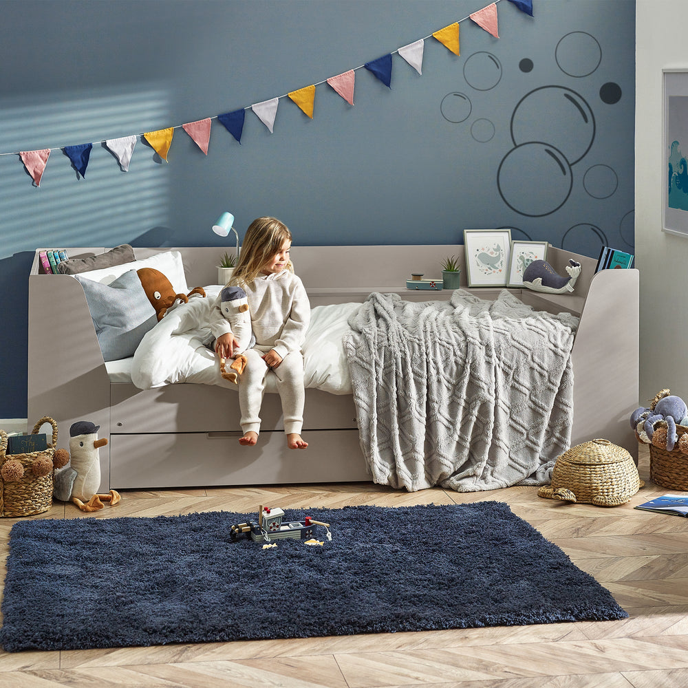 Cyclone Daybed - White - CYC001