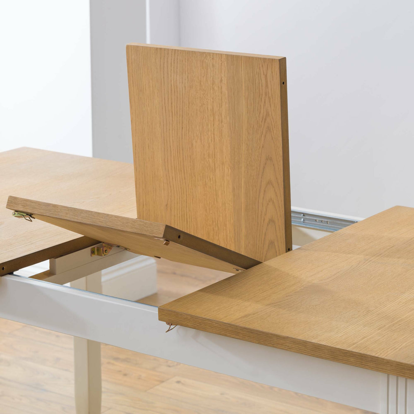 Davenport Extending Dining Table - Ivory - DAV011