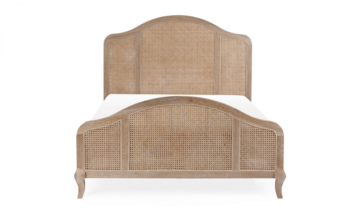 Fleur Rattan Bed 135Cm- Light Oak