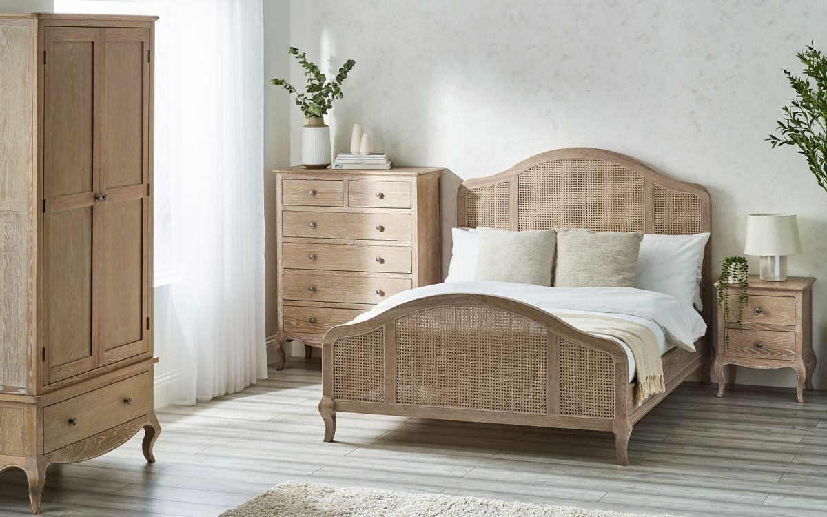 Fleur Rattan Bed 135Cm- Light Oak