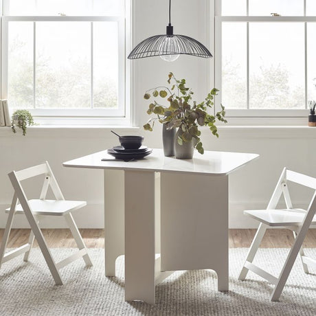 Gatan Small Gateleg Table With 2 Chairs