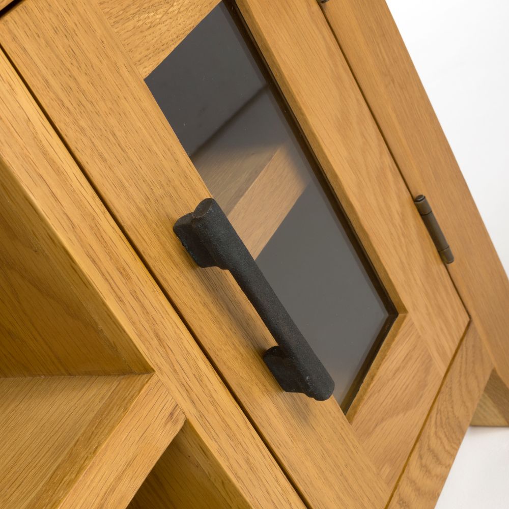 Hampshire Large TV Unit - Image 5