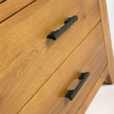 Hampshire Dressing Chest - Image 6