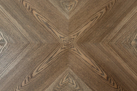 Elegant 1.6m Medium Oak Veneer Dining Table for Stylish Dining Rooms