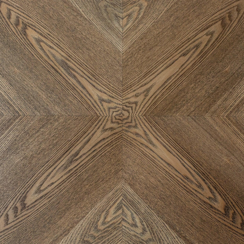 Elegant 1.6m Medium Oak Veneer Dining Table for Stylish Dining Rooms