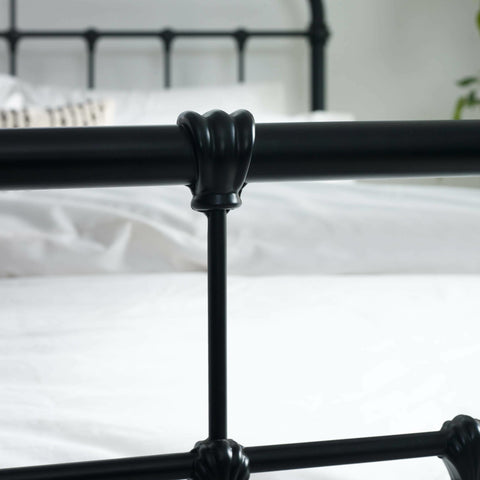 Logan Bed - Black / Small Double - LOG001