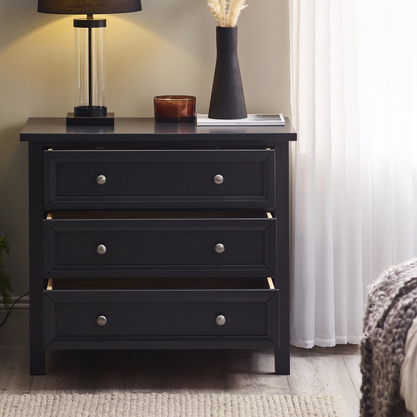 Maine 3 Drawer Wide Chest - White - MAI102