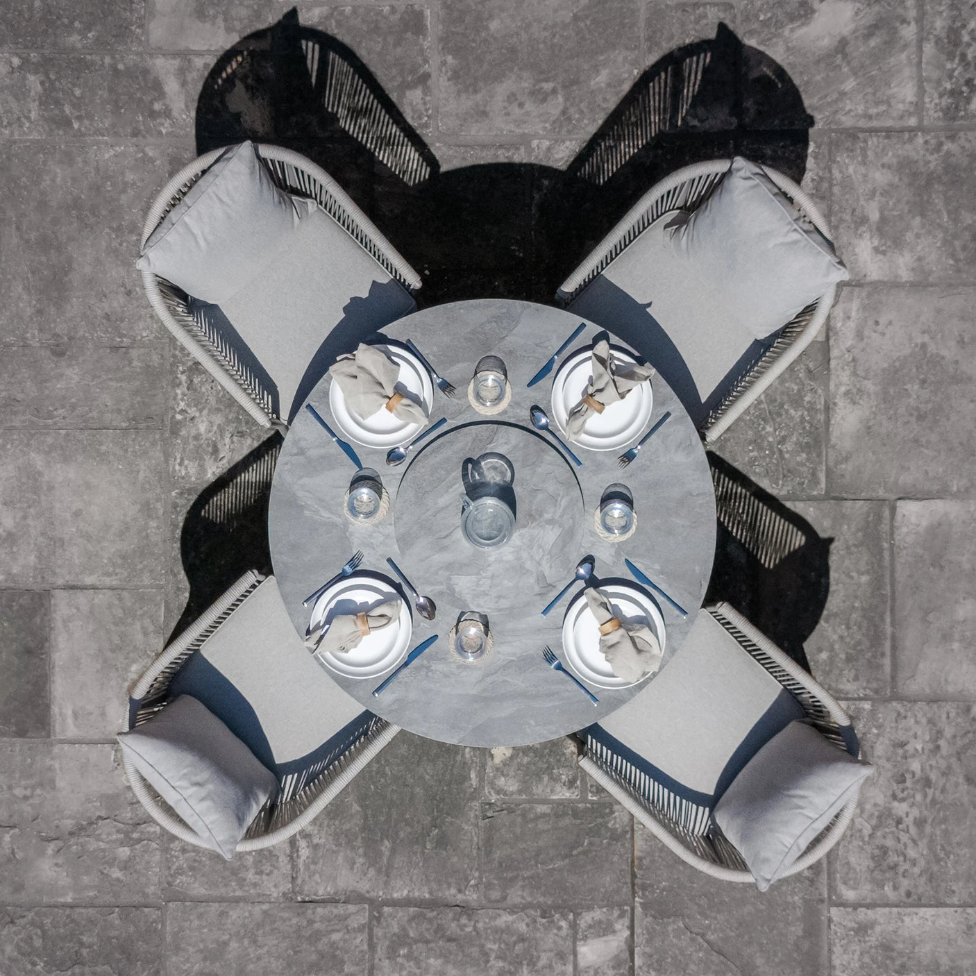 Maldives 4 Seat Round Dining Set