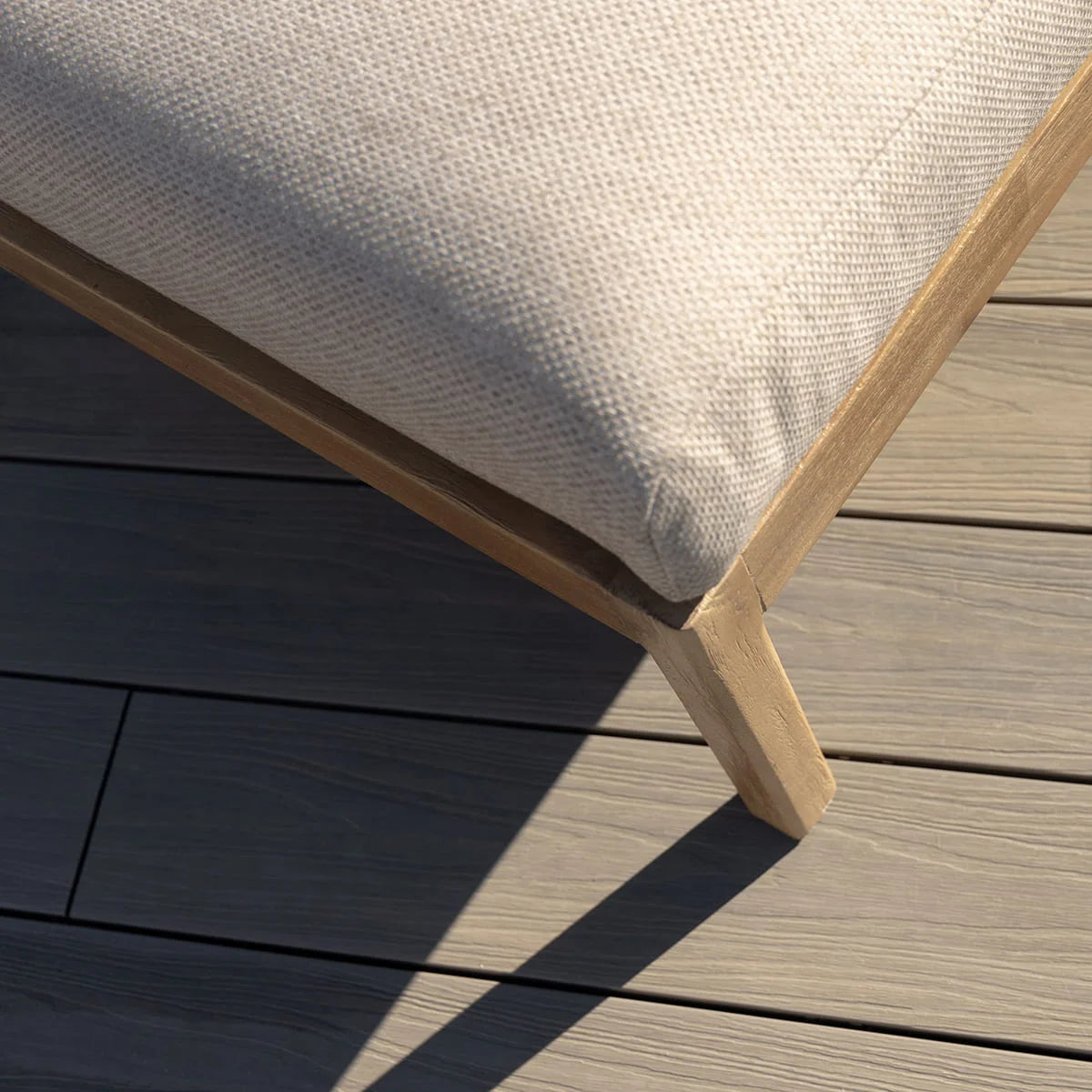 Martinique Sunlounger Set With Side Table