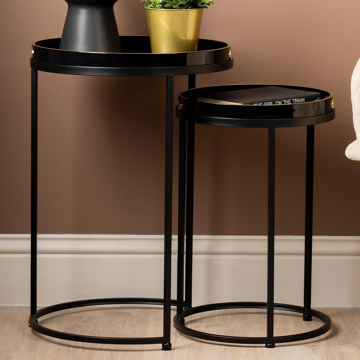 Set Of 2 Olin Nesting Tables Red And Black