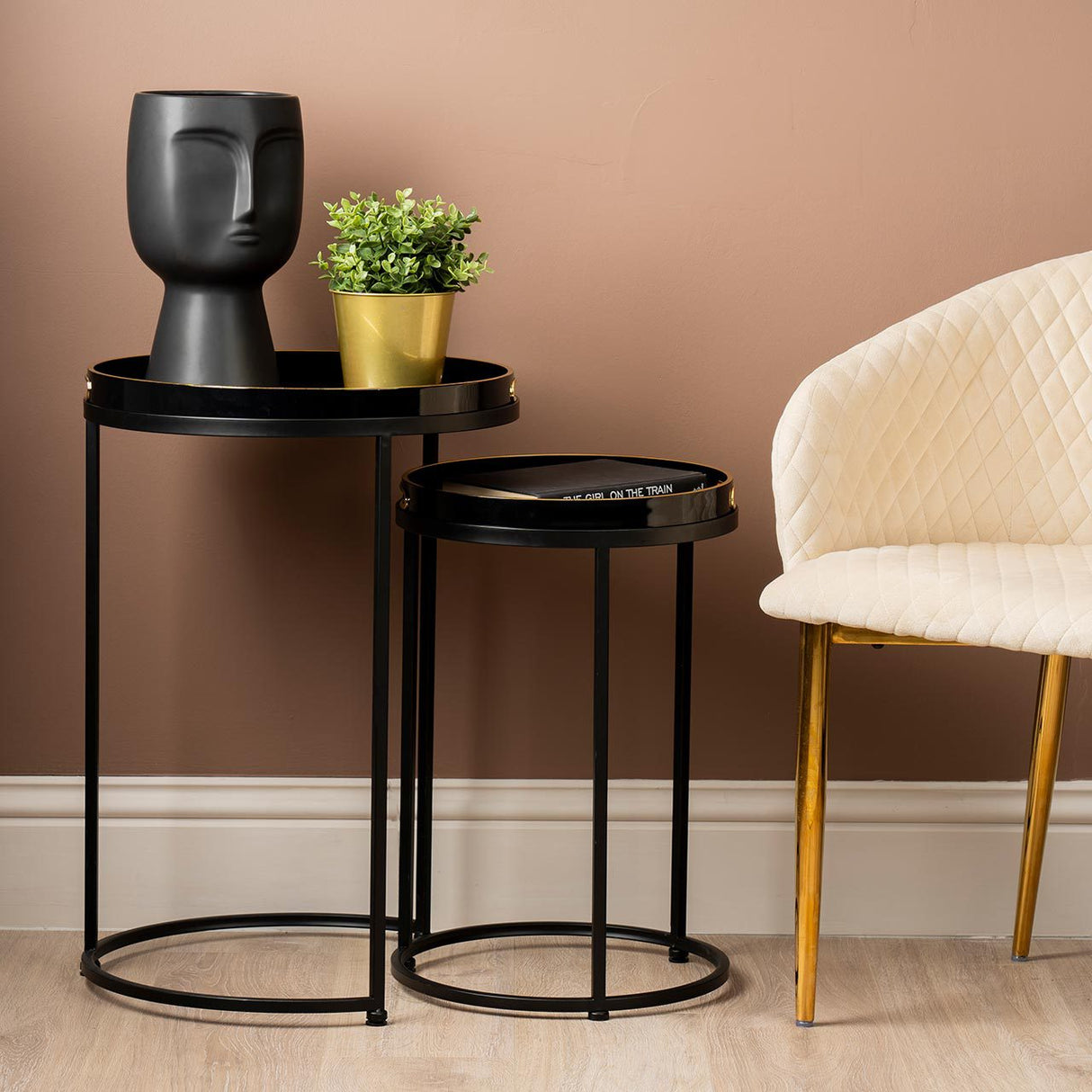 Set Of 2 Olin Nesting Tables Red And Black