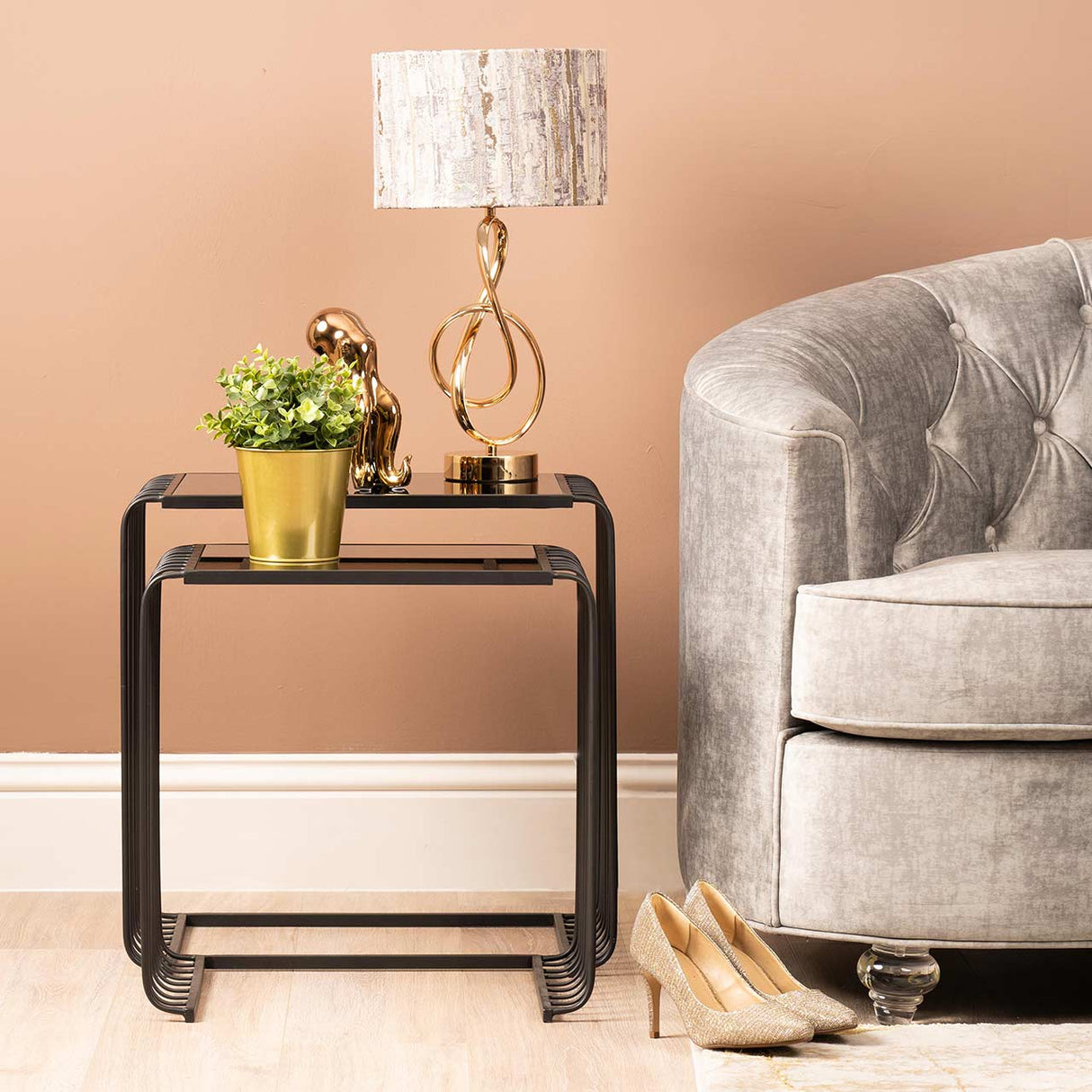 Set Of 2 Black Metal Nesting Table With Black Glass Top