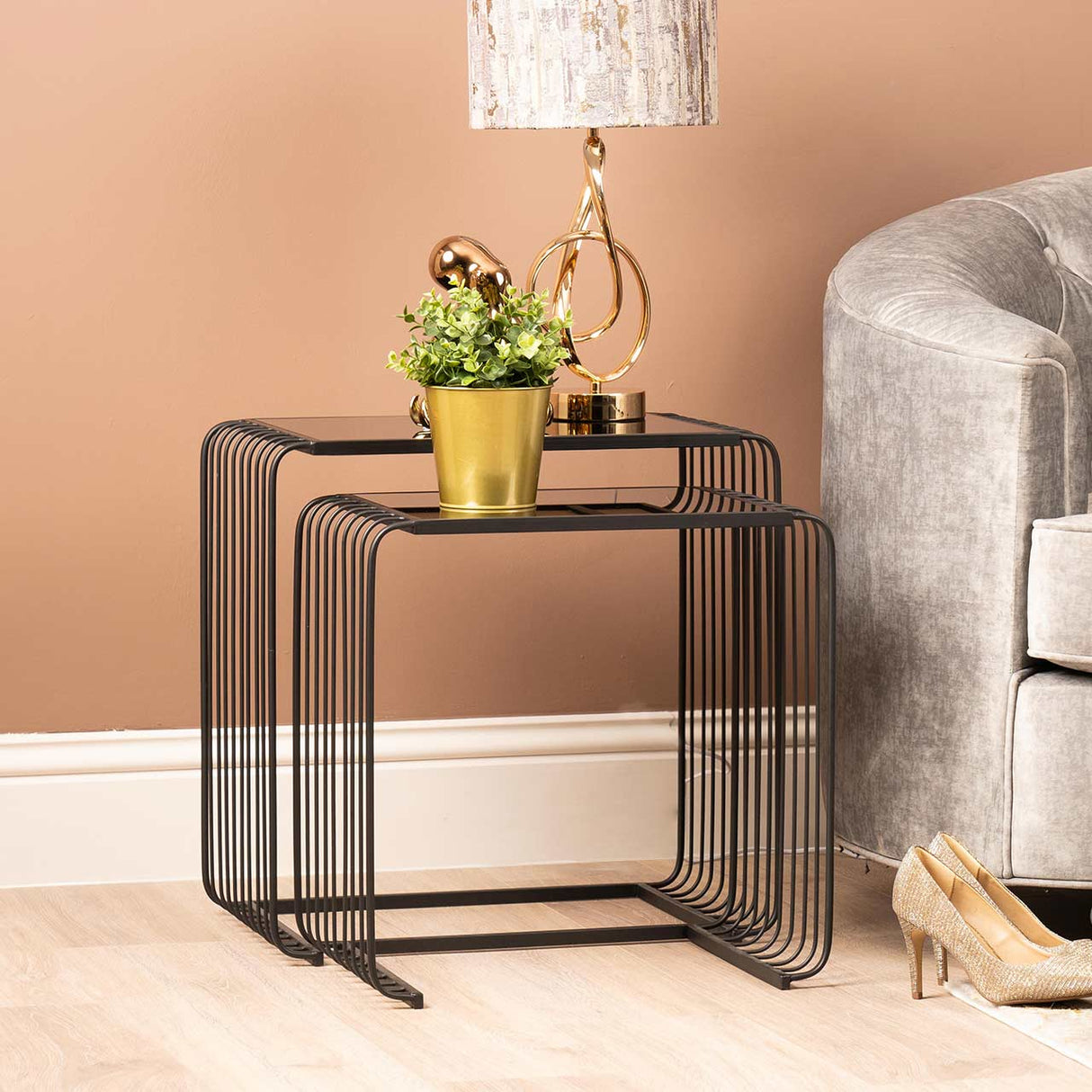 Set Of 2 Black Metal Nesting Table With Black Glass Top