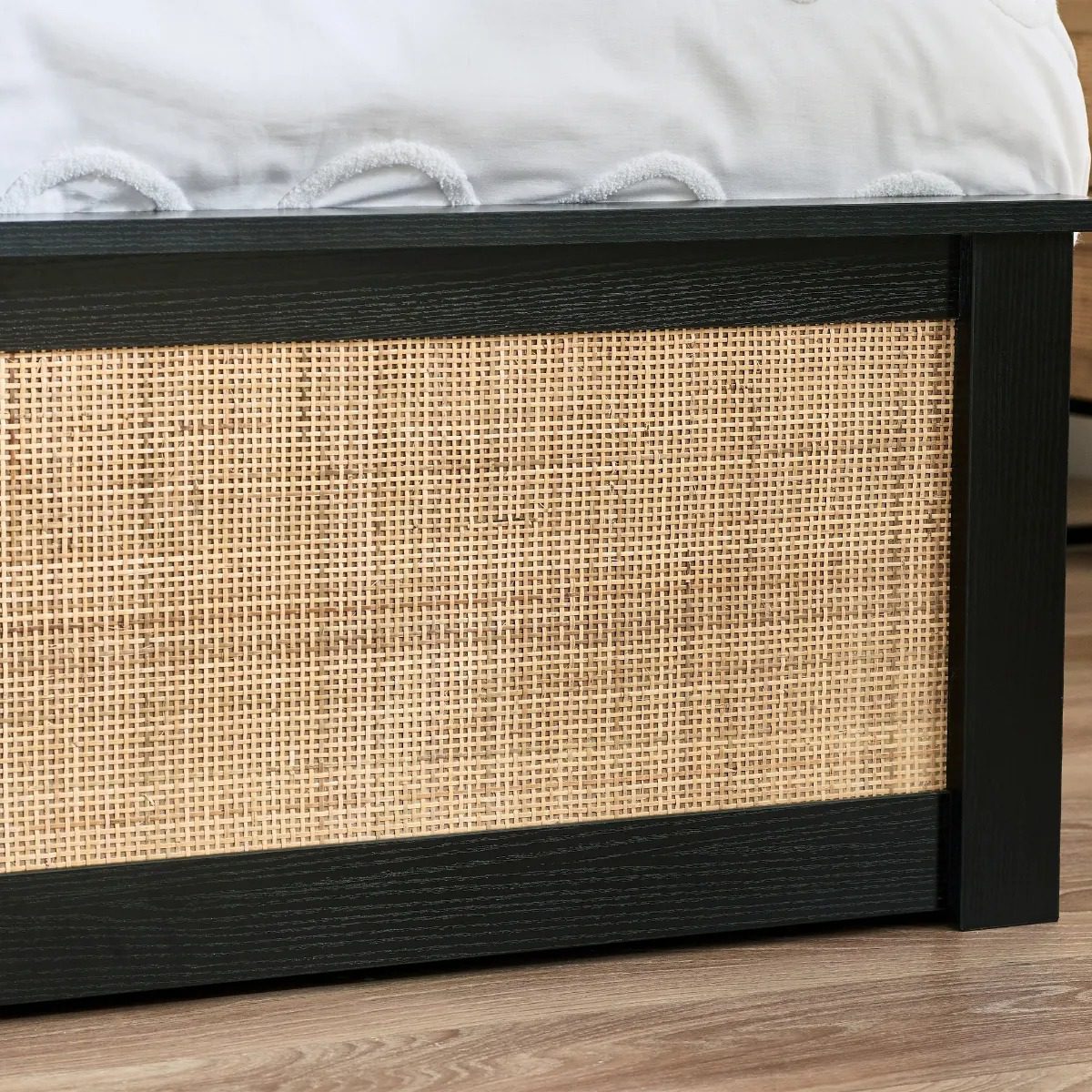 Padstow Ottoman 150Cm King Bed