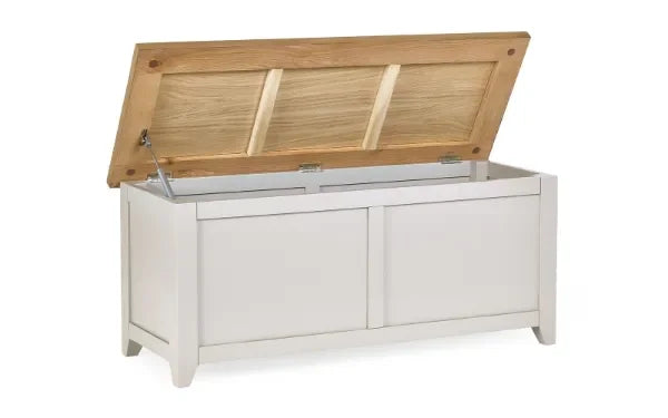 Richmond Storage Bench