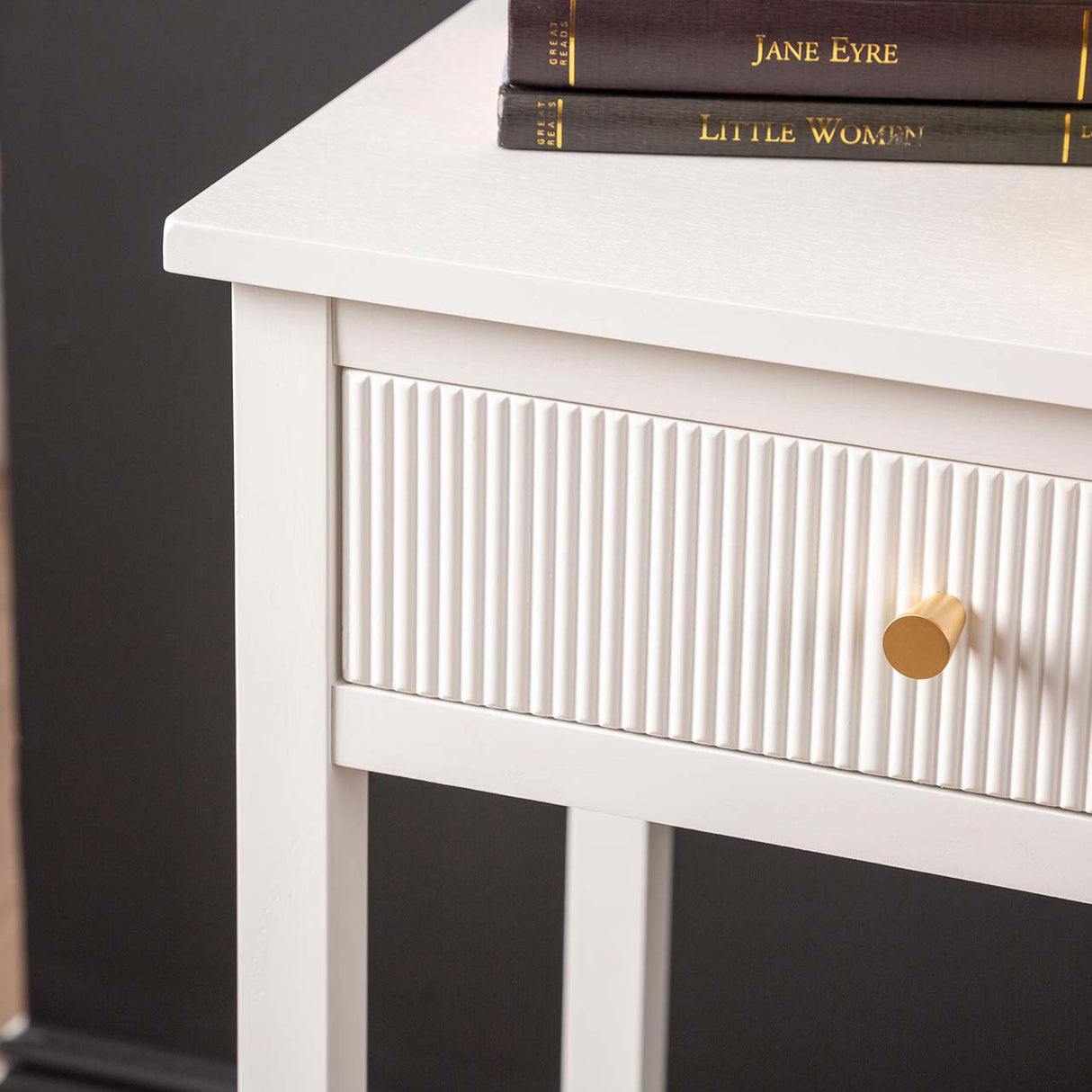 Lindon 1 Drawer End Table White - Kd With Gold Handles