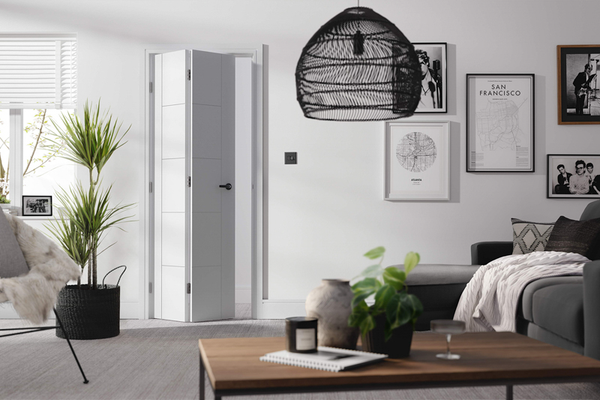 White Vancouver Bi fold LifeStyle - White - 1981 x 686 (27") x 35mm