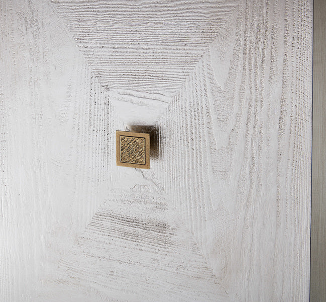 Nova 2 Door Chest