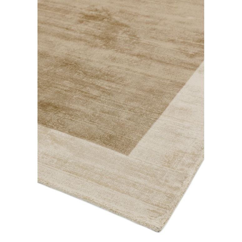 Blade Border Putty Champagne 01 Rug