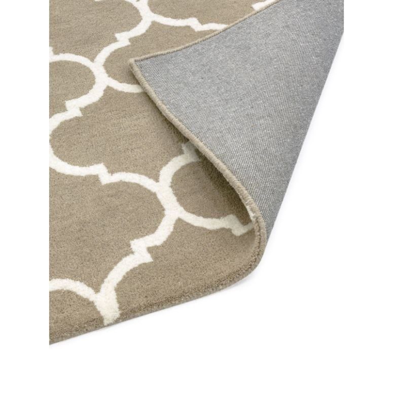 Albany Ogee Camel Rug