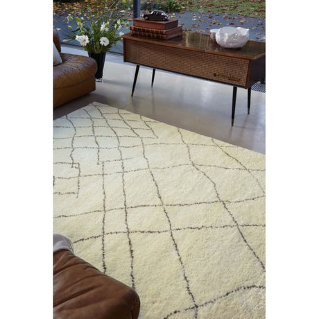 Amira AM05 Rug - Image 2