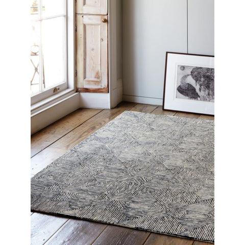 Camden Black / White Rug
